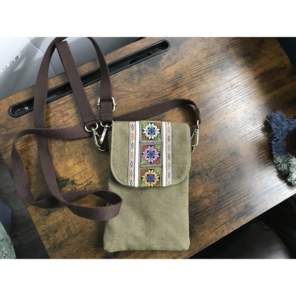 Embroidered Bohemian Canvas Flip Crossbody Small Cell Phone Bag‎ Green And Brown